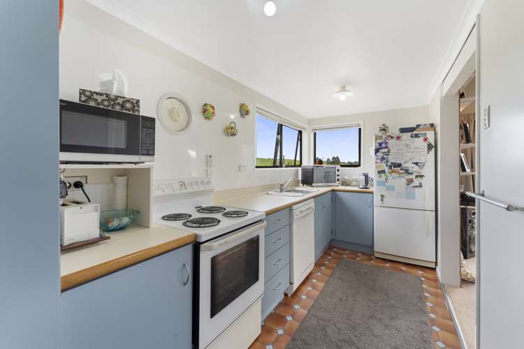 1038 Mountain Road Inglewood_12