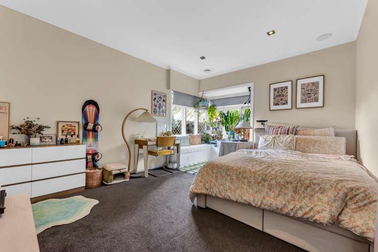 84 Eversleigh Road Belmont_11