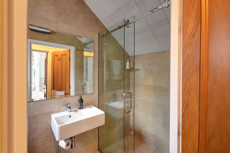 204 Highgate Roslyn_11