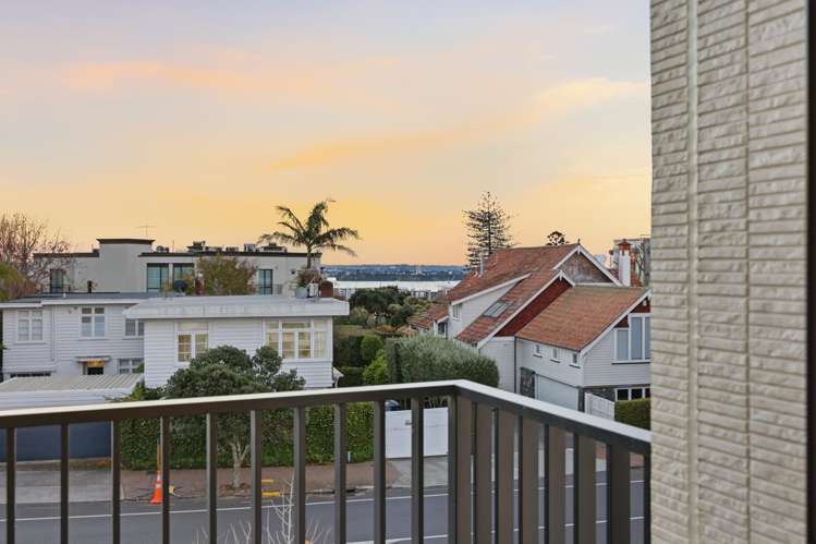 39B St Stephens Avenue Parnell_10
