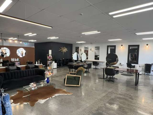 Ground Floor, 6 Lyttelton Avenue Porirua_3
