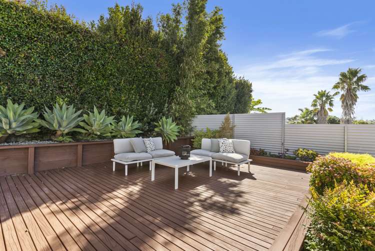 18 Kathleen Street Totara Vale_16