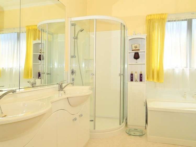 8 Valley Road Mangapapa_13