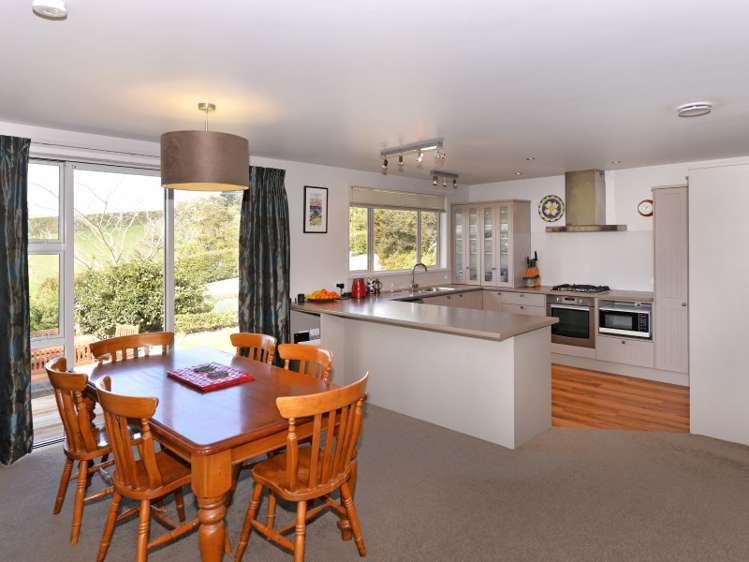 142 Strachan Road Ngatimoti_9