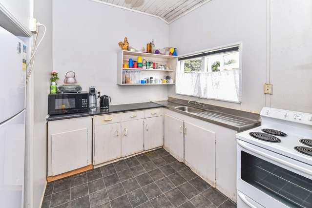 263 Massey Road Mangere East_1