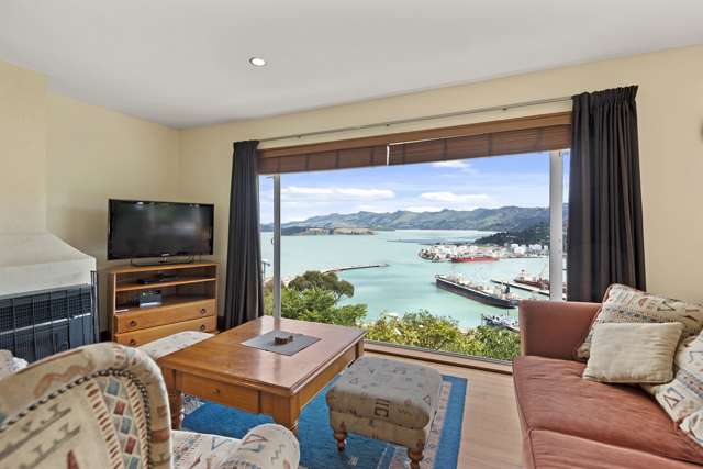 16 Gilmour Terrace Lyttelton_1
