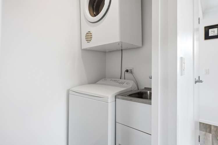 8/18 Titoki Street Te Atatu Peninsula_18