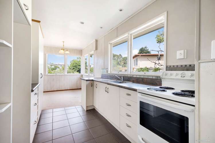 54 Boundary Road Blockhouse Bay_1