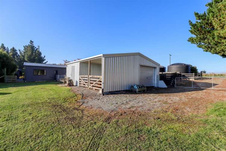 426 Doake Road Levels Valley_15