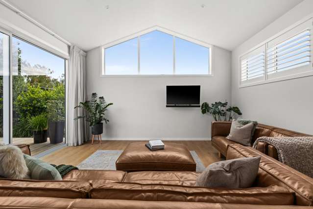 Light, space and style in Taradale