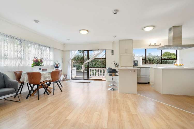 247a Royal Road Massey_8