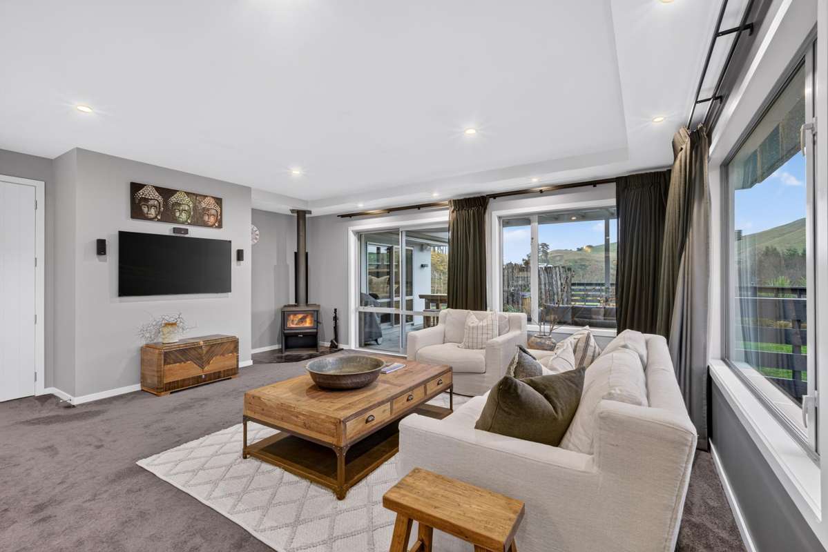 655 Puketapu Road_1