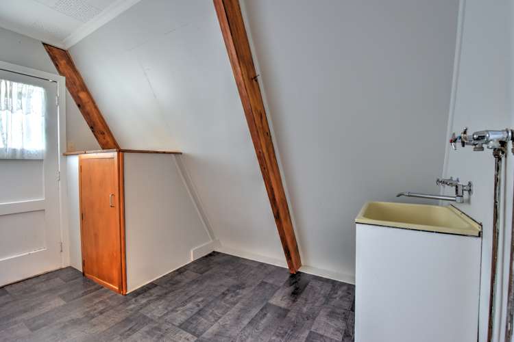 3a Talbot Street Gore Surrounds_8