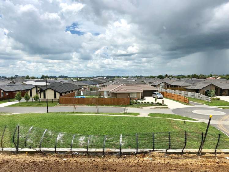 19 Sylvester Crescent Flagstaff_5