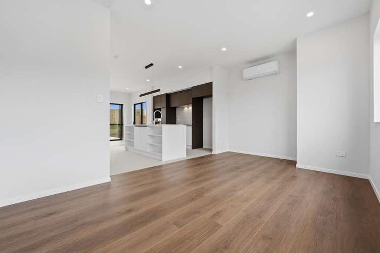 8/20 Melia Place Stanmore Bay_9