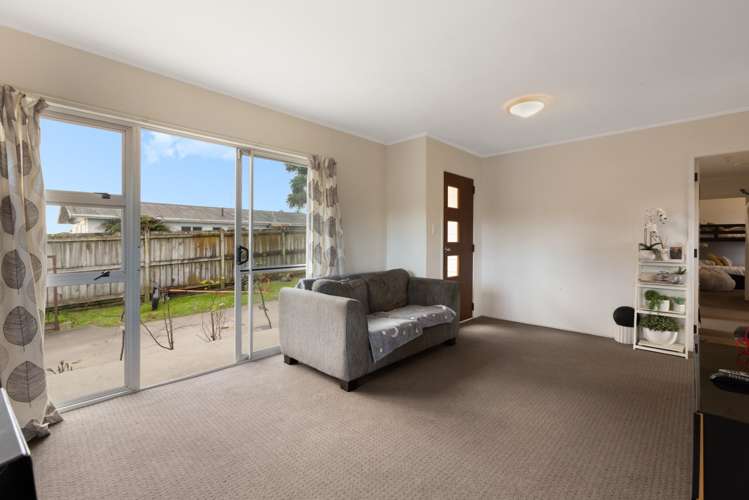 13 Corinna Street Welcome Bay_4