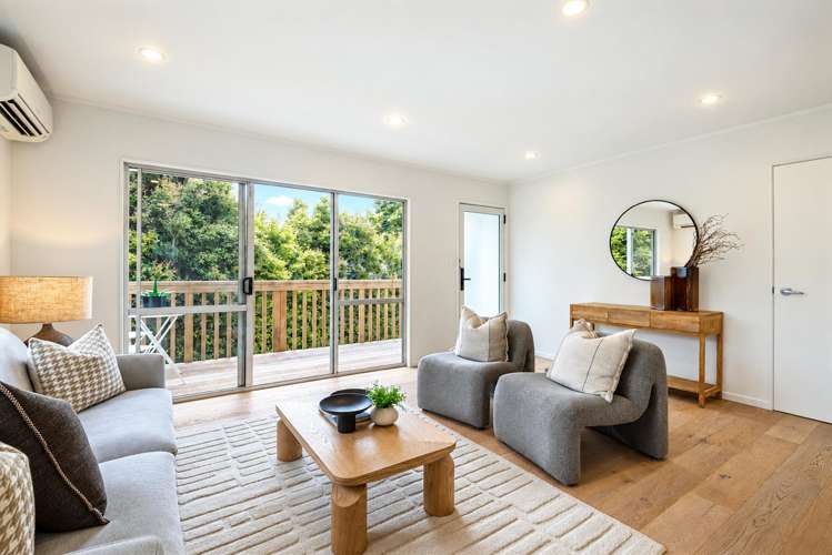2/54 Stapleford Crescent Browns Bay_2