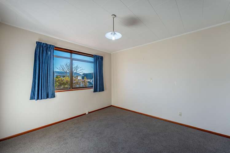 2/10 Miro Street Glenwood_6