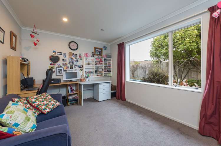 55 Lord Auckland Road Wakefield_12