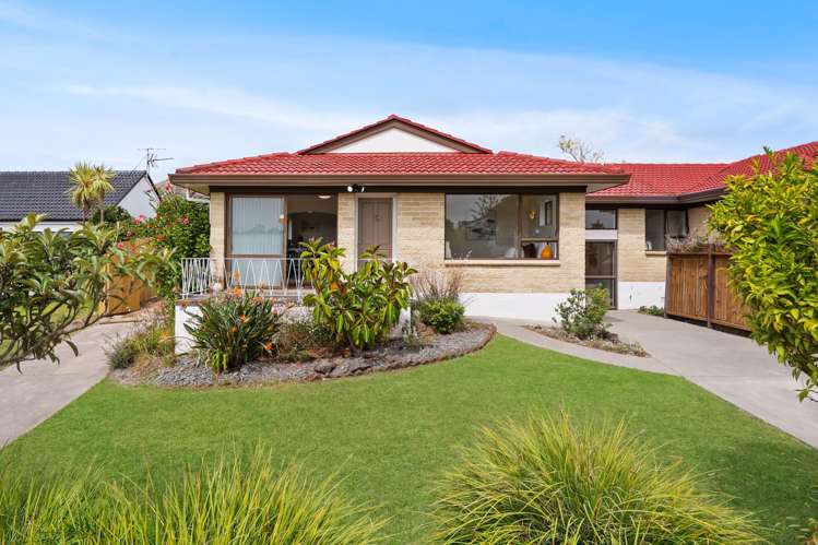 2/39 Rapallo Place_0