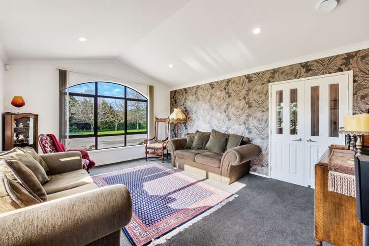 29 Awaroa Stream Drive Waiuku_8
