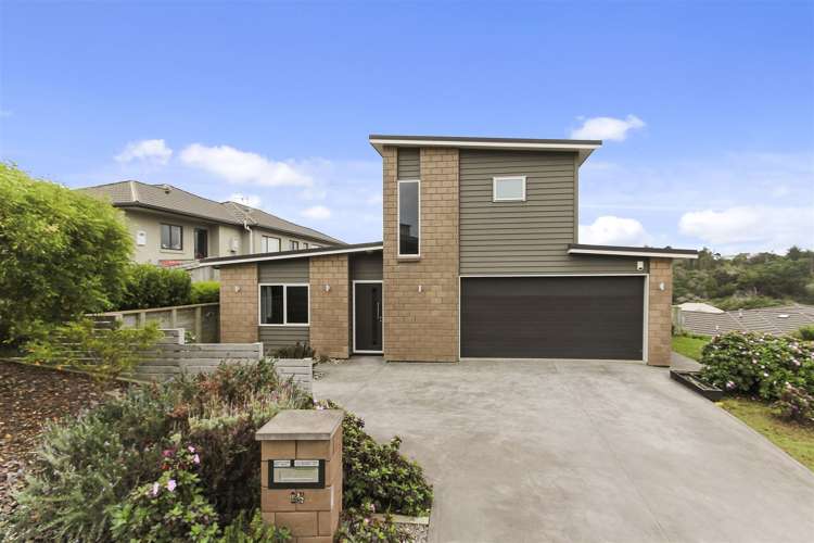 15 Dusky Crescent Aotea_23