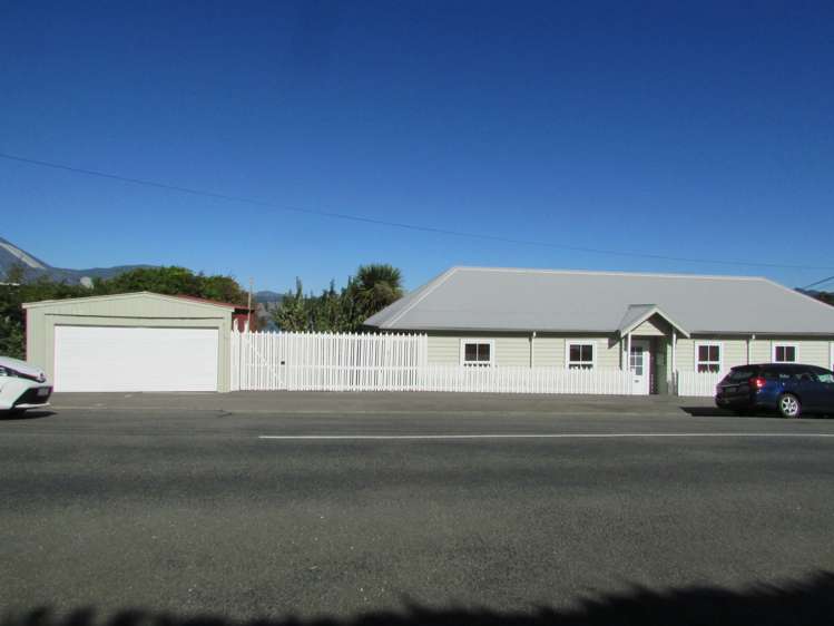 66 Oxford Street Lyttelton_12