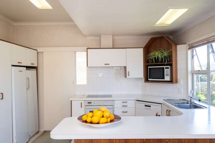 809 Tawa Place Mahora_6