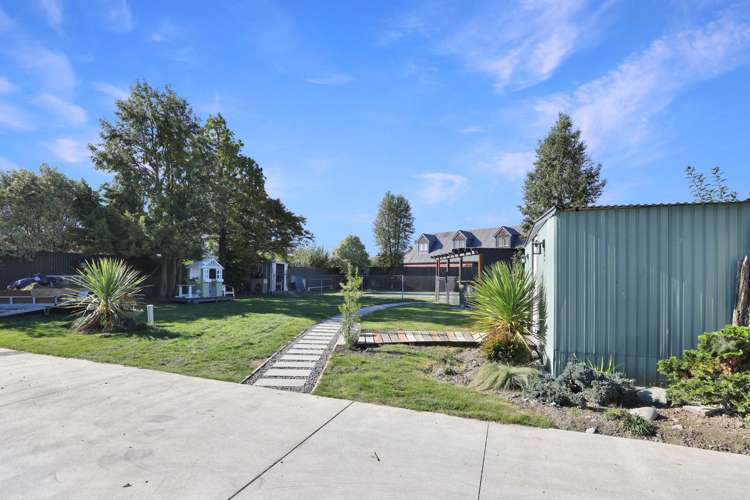 27 Oak Grove Ashburton_39