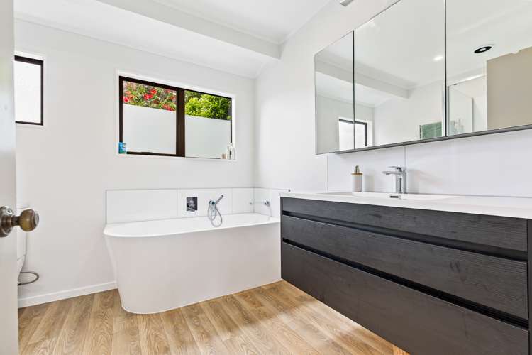 80A Kervil Avenue Te Atatu Peninsula_7