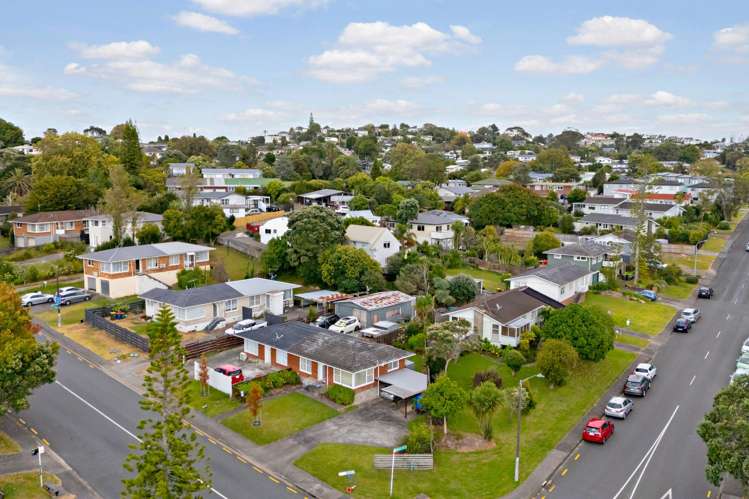 2/44 Diana Drive Glenfield_19