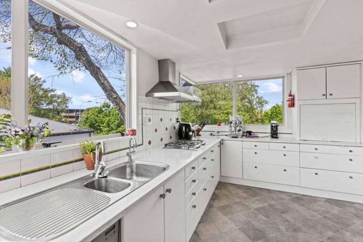 227 Peterborough Street City Centre_13