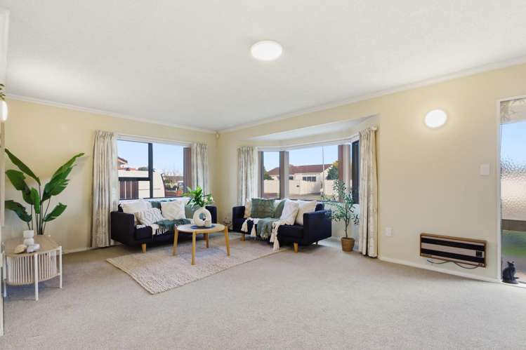 6A Compton Place Mount Maunganui_9