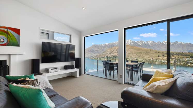 10b Olivers Place Queenstown_15
