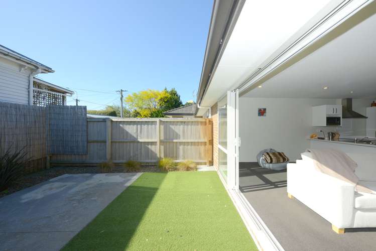 2/43 Waltham Road Sydenham_11