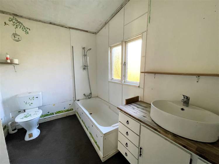 313 Union Street Milton_12