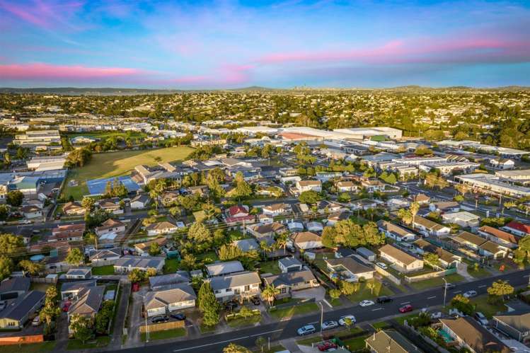 7 Hindmarsh Street Henderson_16