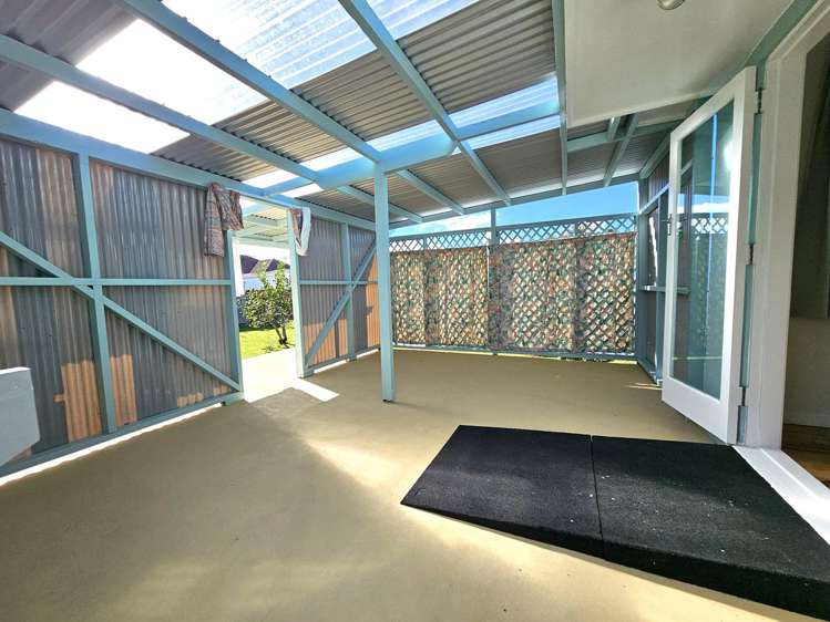 11 Middlesex Street Levin_11