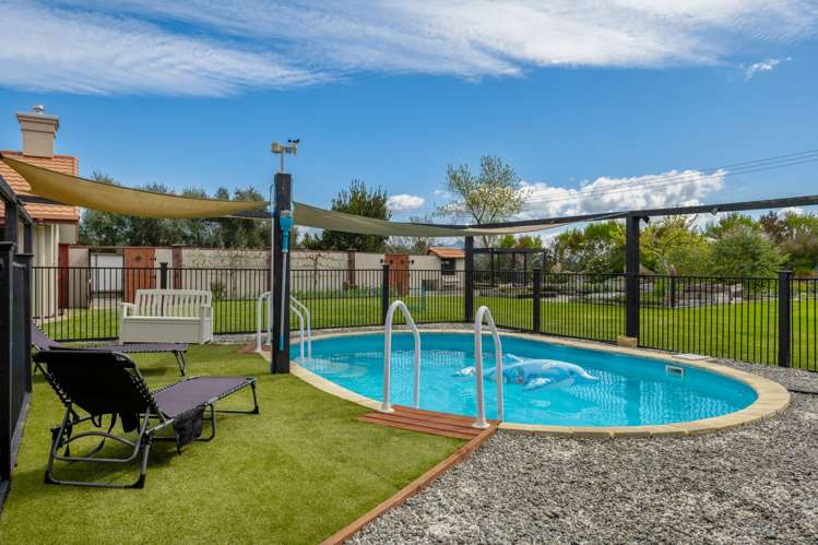 32 Bradleigh Park Fairhall_4