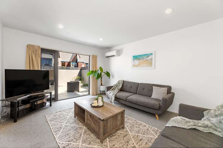 78 Charles Street Blenheim Central_11