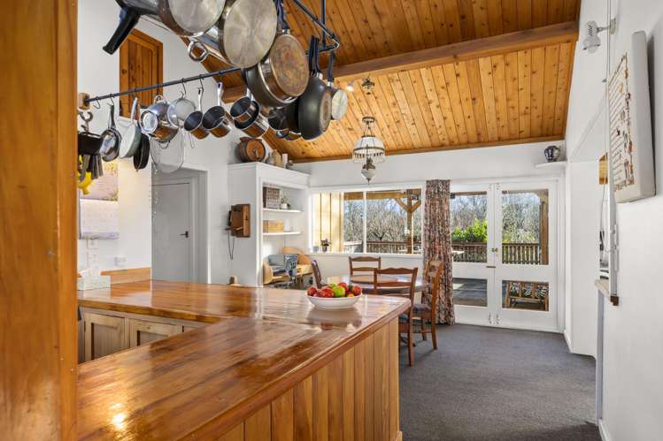 589 Gladstone Road Carterton_5