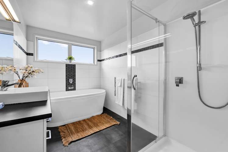 14 Shearer Drive Oakura_24