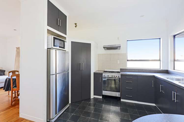 906 Williams Street Mahora_6