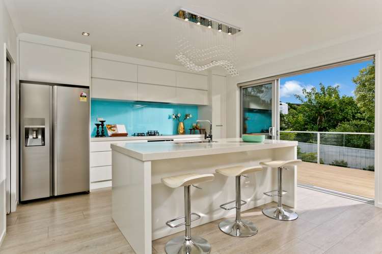 76 Castor Bay Road Castor Bay_9