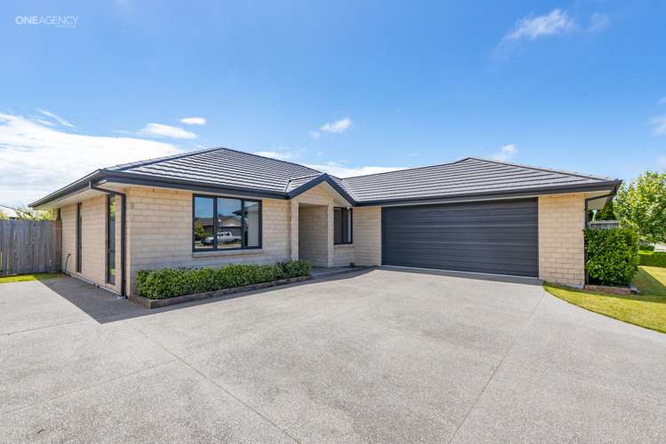 39 Sovereign Boulevard_0