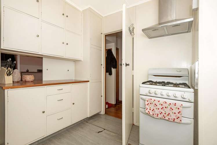 26,28,30 Cavendish Crescent Outer Kaiti_17