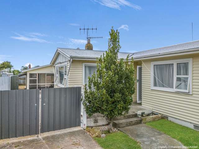 14 Dinwiddie Avenue Onekawa_2