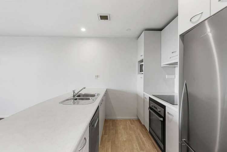 6b/22 Beresford Square Auckland Central_5