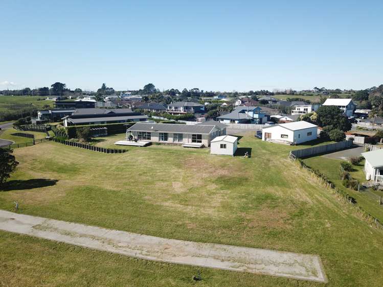 17 Goble Road Clarks Beach_15