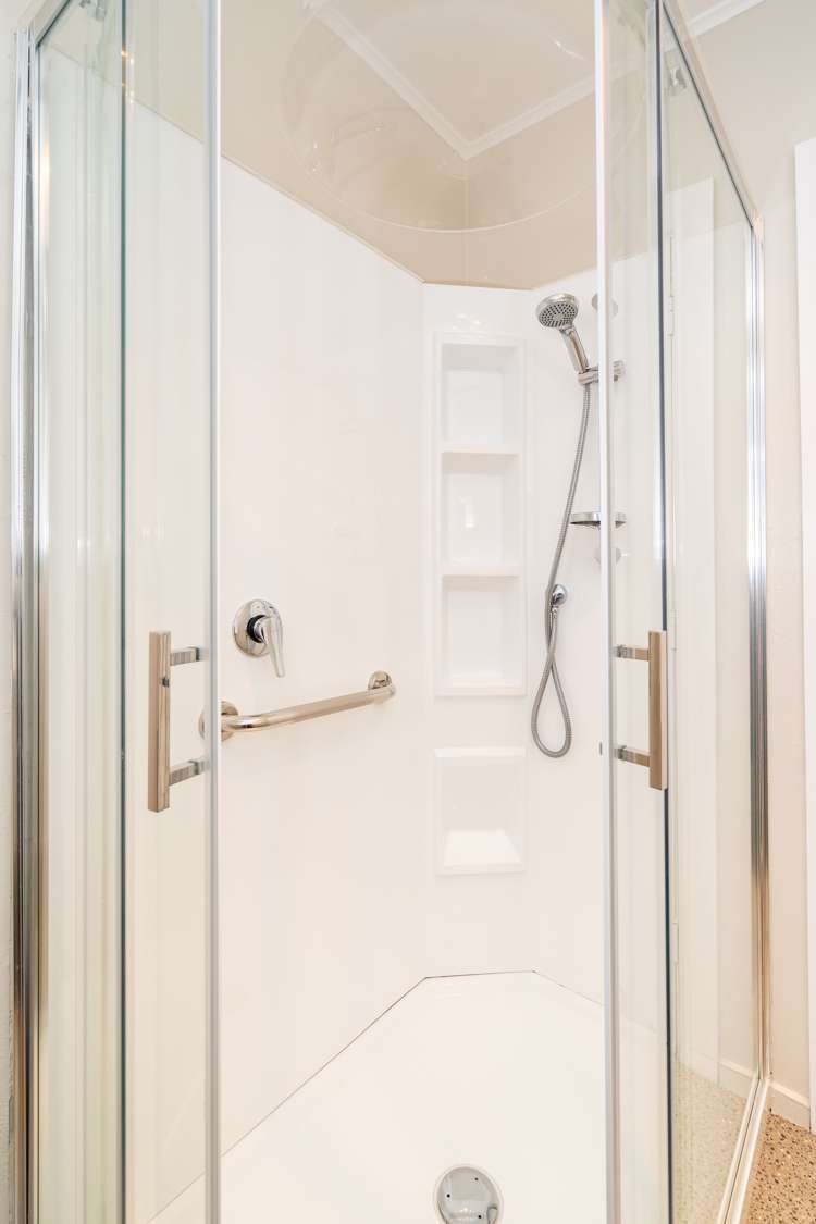 198 Highcliff Road Shiel Hill_15